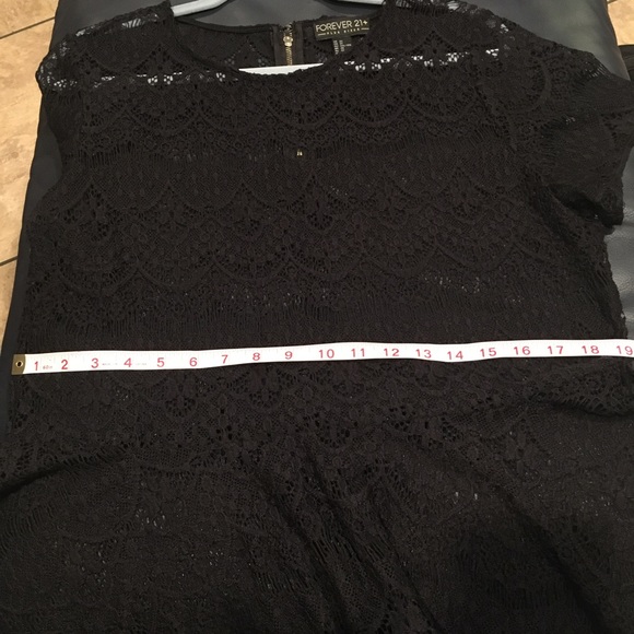 Black Lace Peplum Top- Forever 21 - 2X - Picture 10 of 13